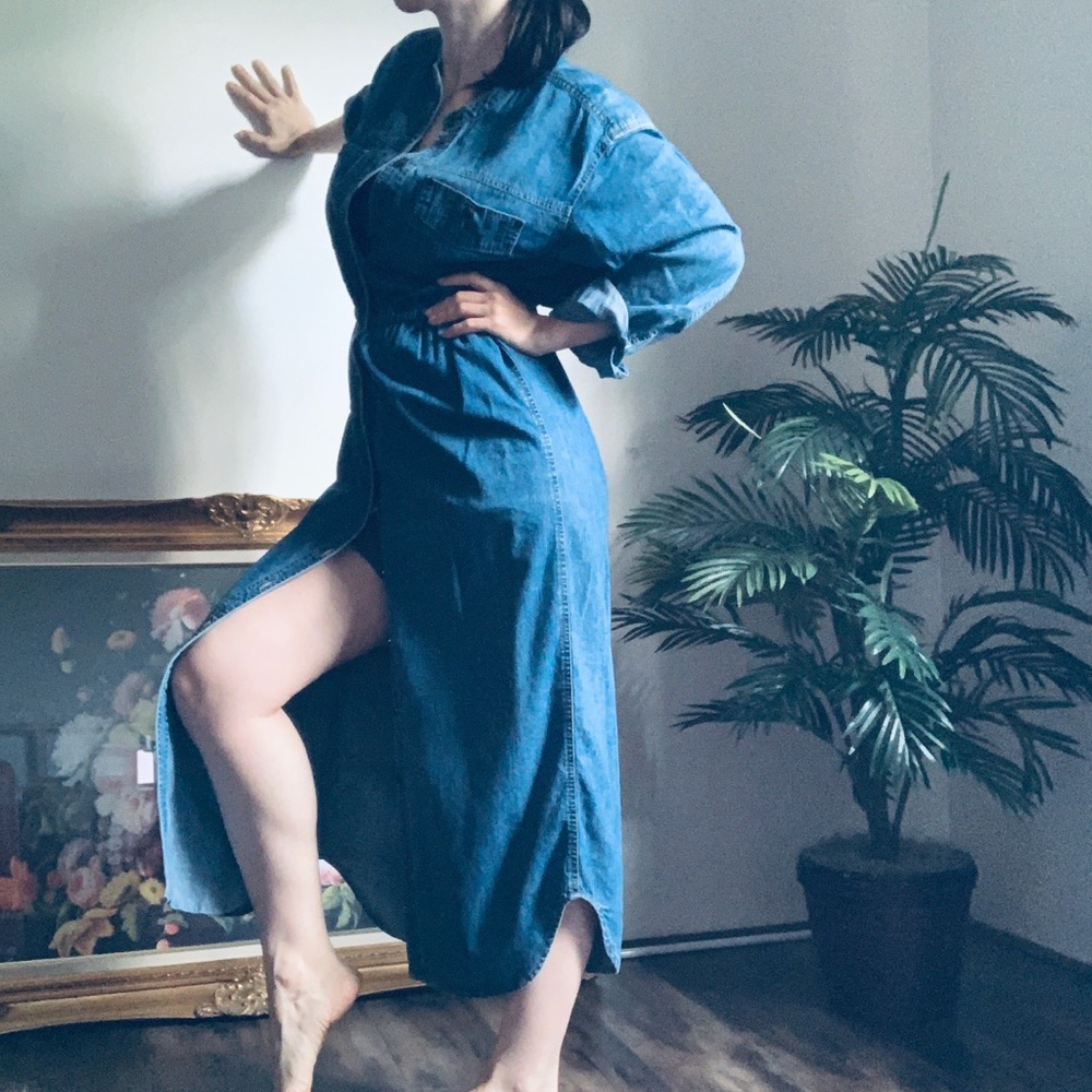 😍90s Vintage Denim Shirt Dress 😍 - Picture 3 of 7